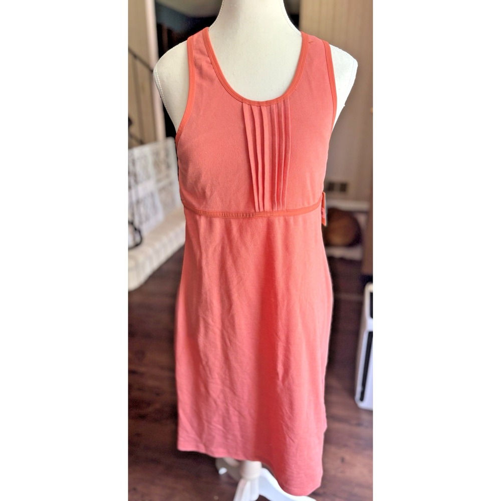 Title Nine NWT Athletic Dress Womens M Red Built‎ In Bra Tenniscore